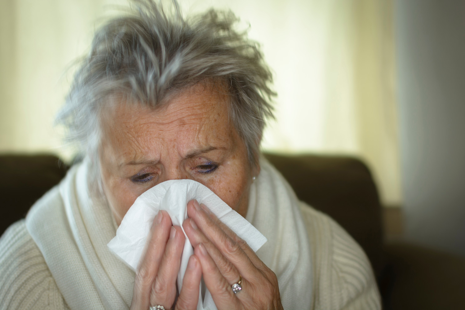 Study hints at why older people are more susceptible to the flu ...